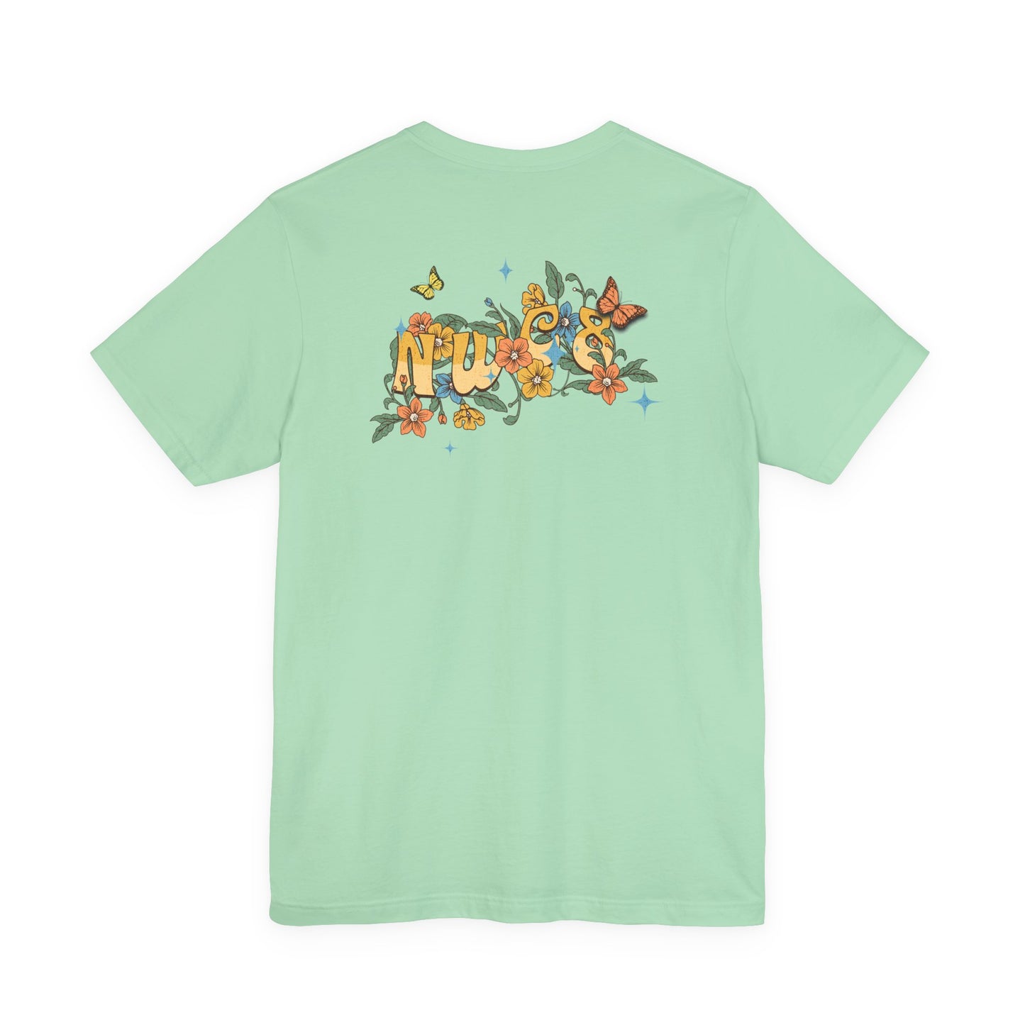 Momma That Prays -Groovy Tee